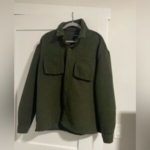 LIKE NEW! Forever 21 men’s dark green shirt flannel jacket Size Medium